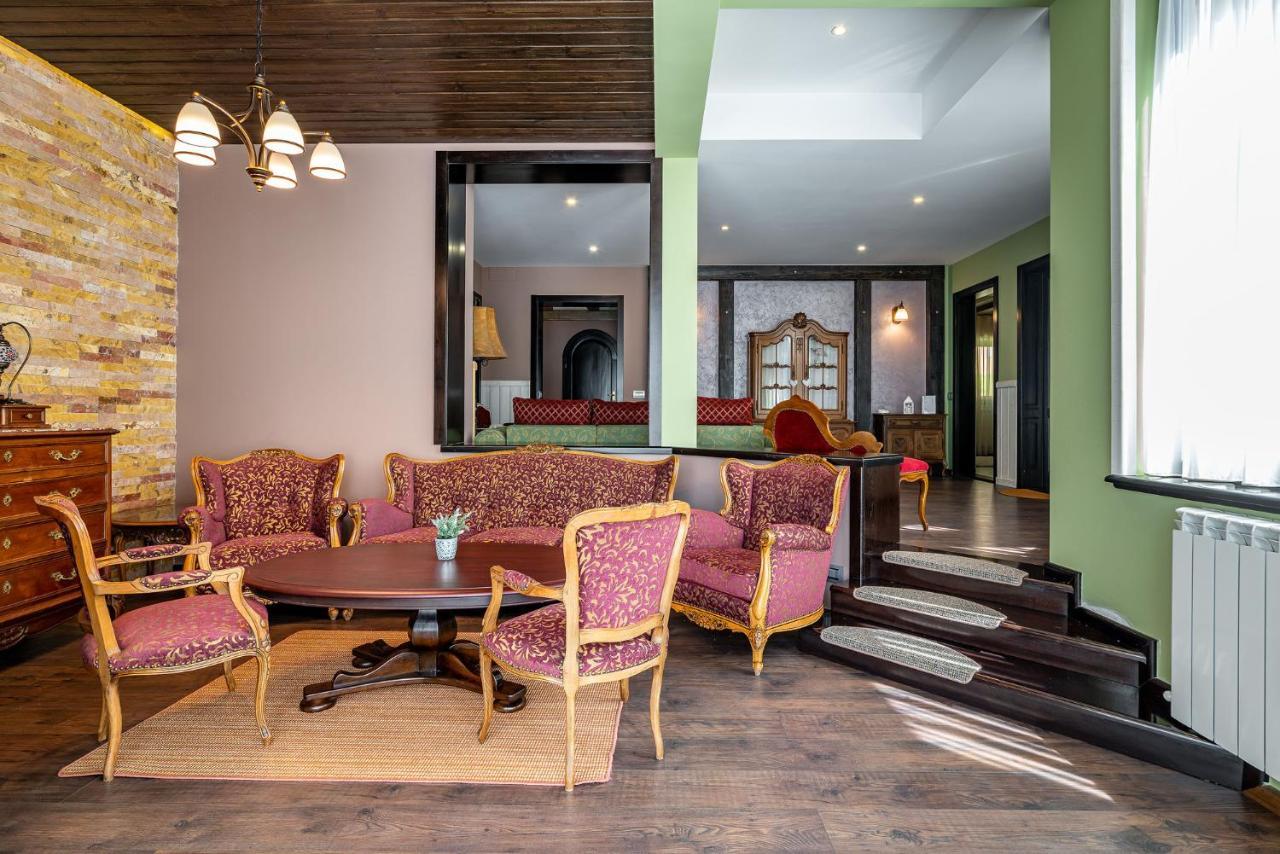 Casa Freya Hotel บุชเตนี ภายนอก รูปภาพ